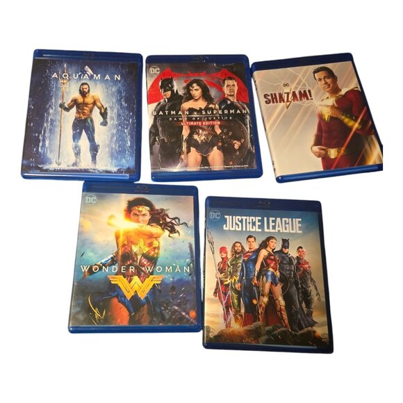 Lot Of 5 DC Blu Rays Batman Aquaman Super Woman - Picture 1 of 1